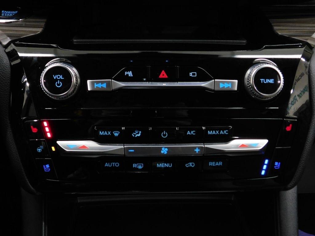Ford Explorer Limited AWD 2023