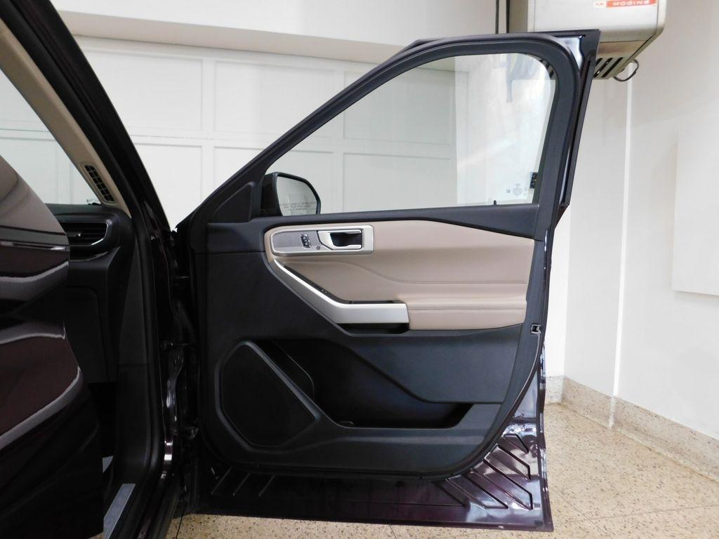 Ford Explorer Limited AWD 2023
