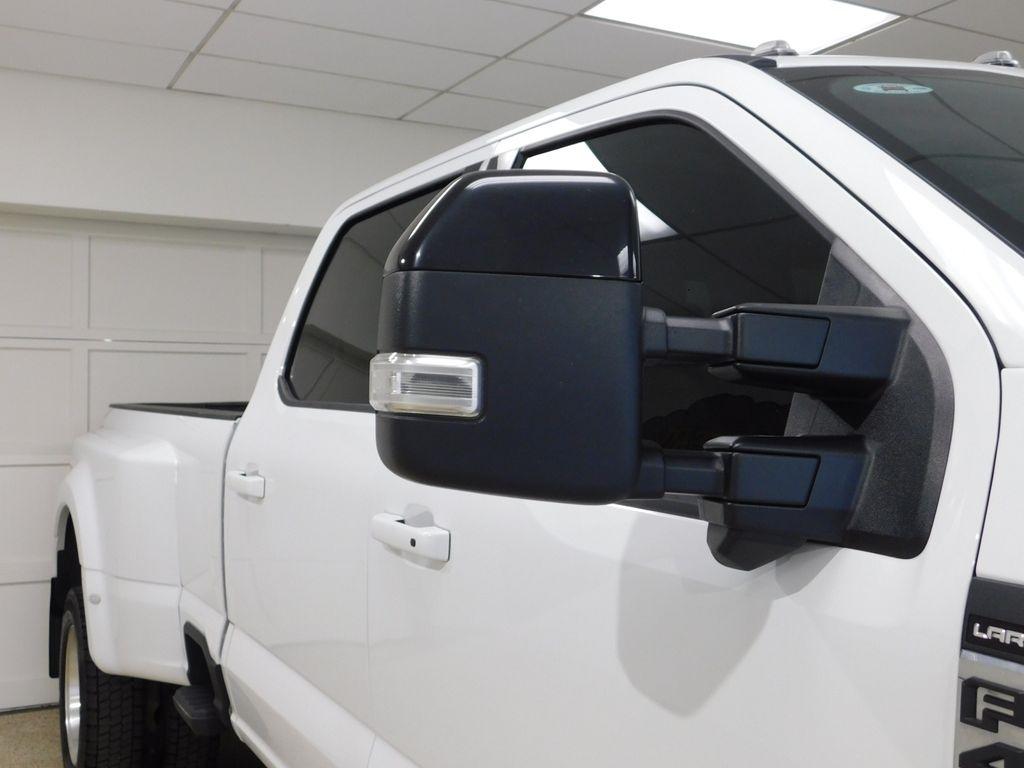 Ford F-450 SD Lariat Crew Cab DRW 4WD 2024