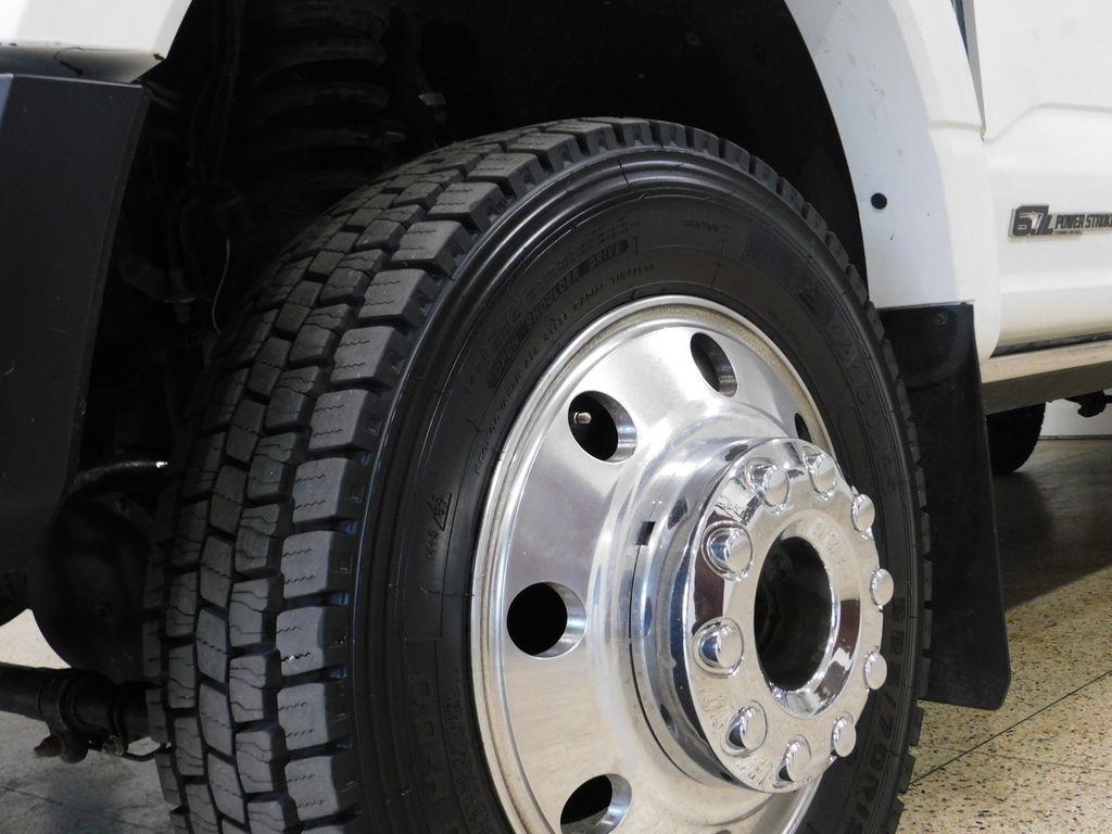 Ford F-450 SD Lariat Crew Cab DRW 4WD 2024