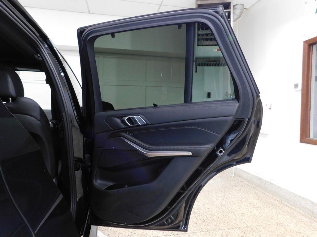 BMW X5 xDrive40i 2021