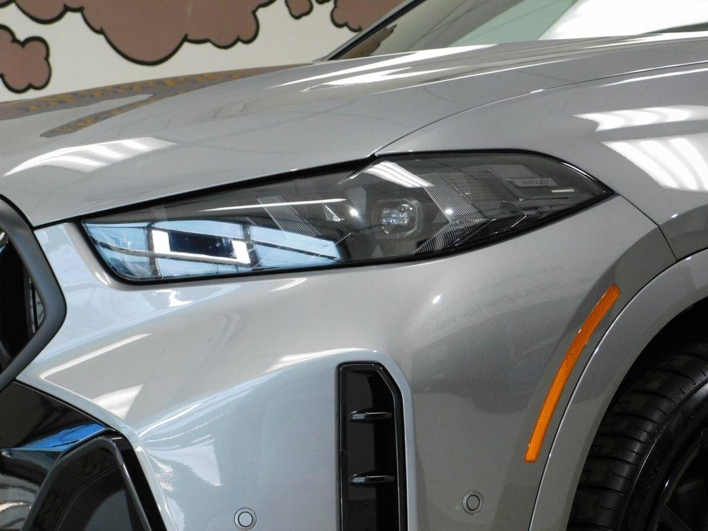 BMW X6 xDrive40i 2025