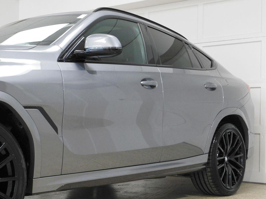 BMW X6 xDrive40i 2025