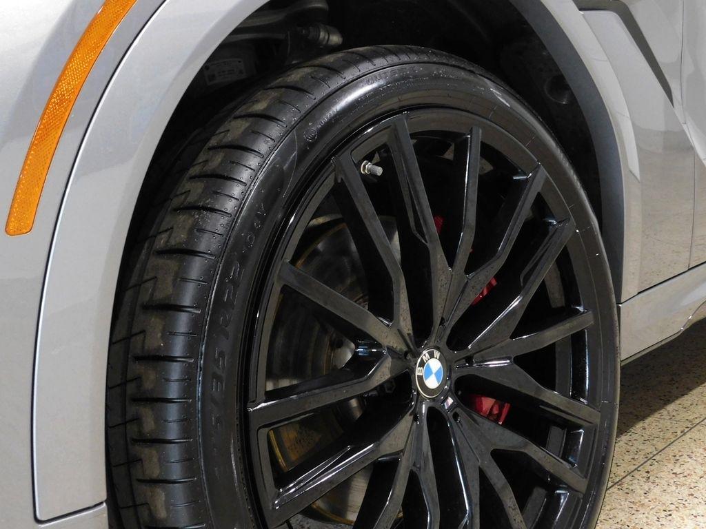 BMW X6 xDrive40i 2025