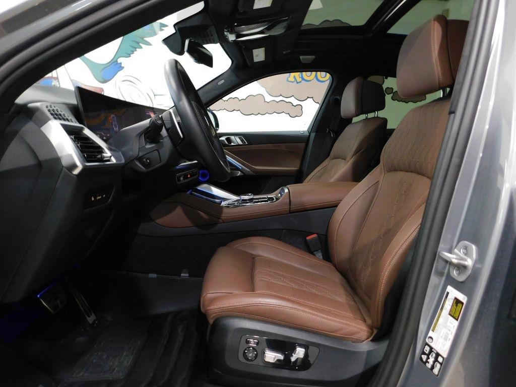BMW X6 xDrive40i 2025