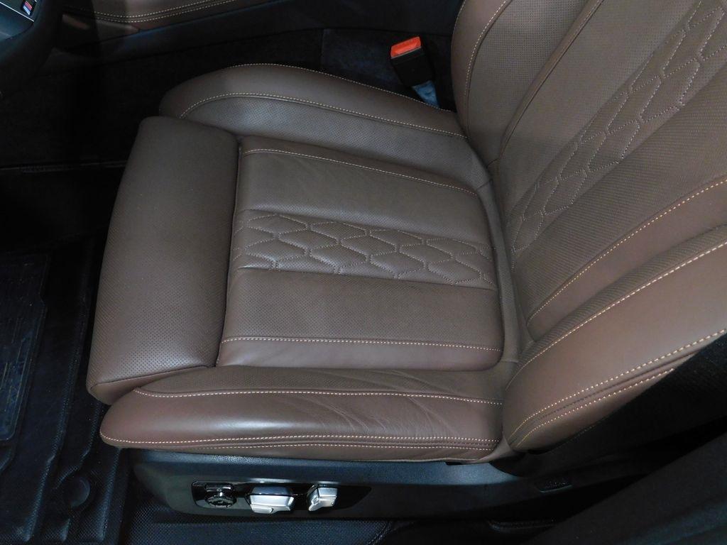 BMW X6 xDrive40i 2025