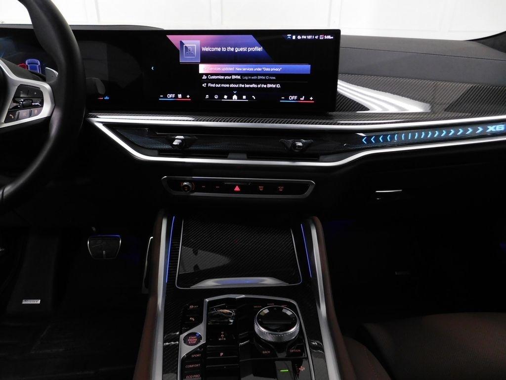BMW X6 xDrive40i 2025