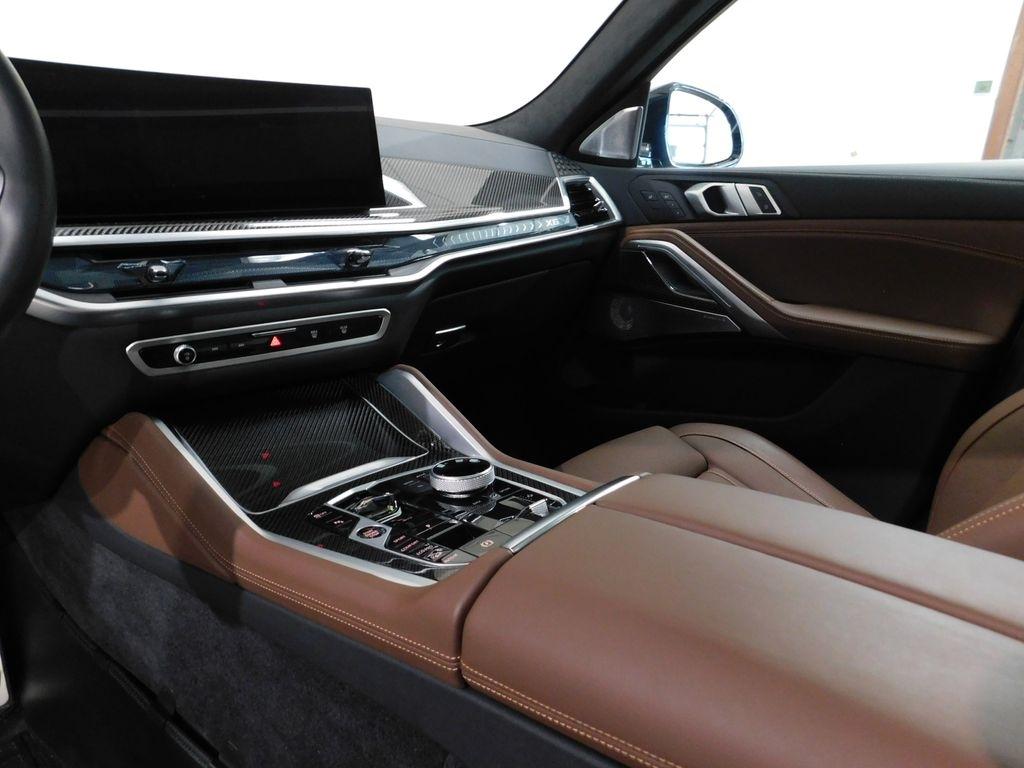 BMW X6 xDrive40i 2025