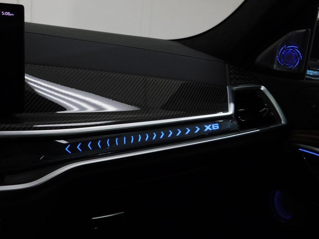 BMW X6 xDrive40i 2025