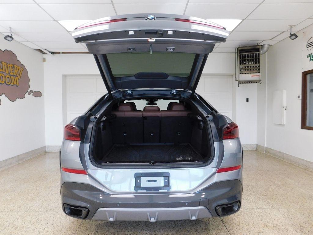 BMW X6 xDrive40i 2025