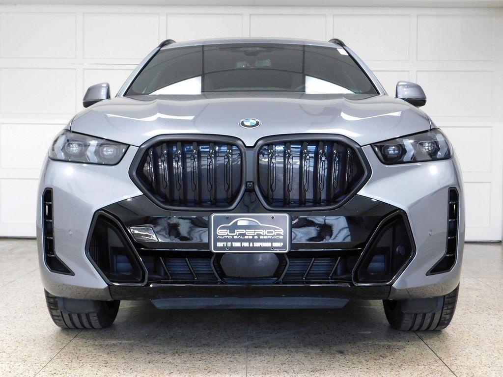 BMW X6 xDrive40i 2025
