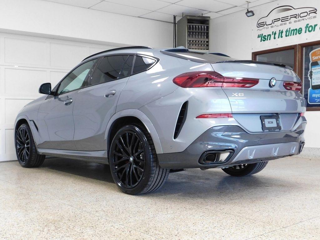 BMW X6 xDrive40i 2025