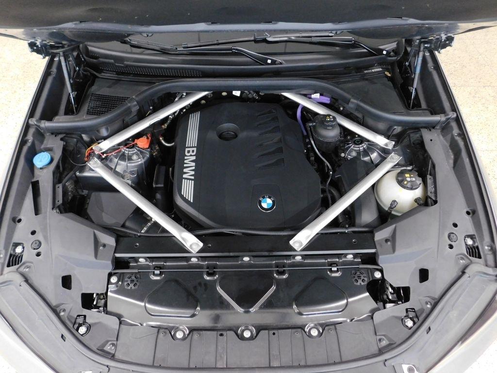 BMW X6 xDrive40i 2025