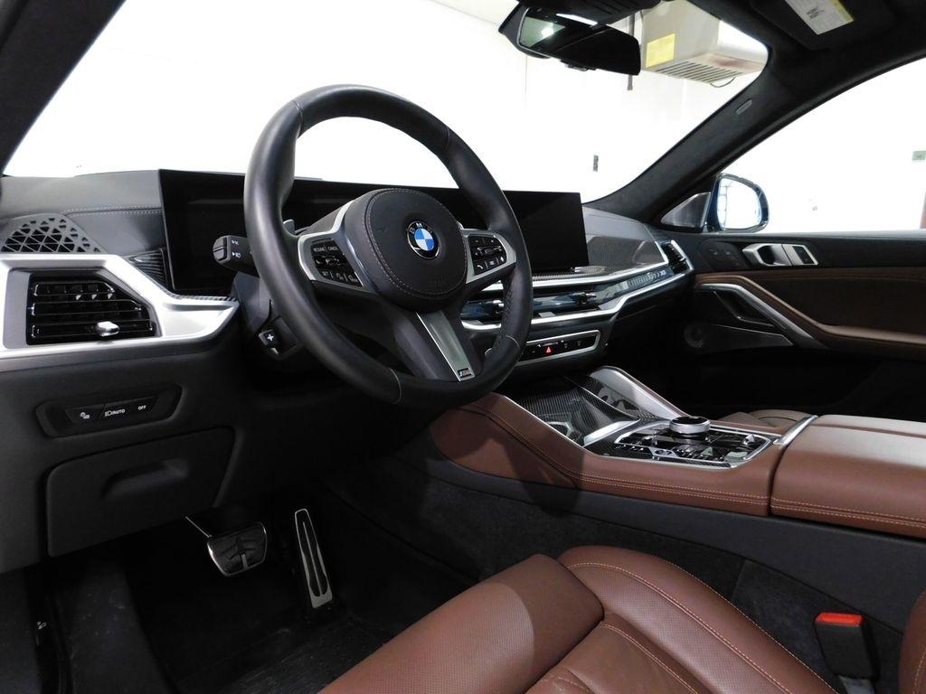 BMW X6 xDrive40i 2025