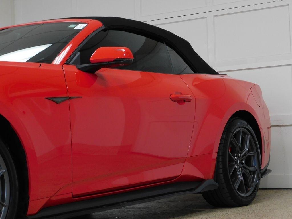 2024 Ford Mustang EcoBoost Premium - Photo 30