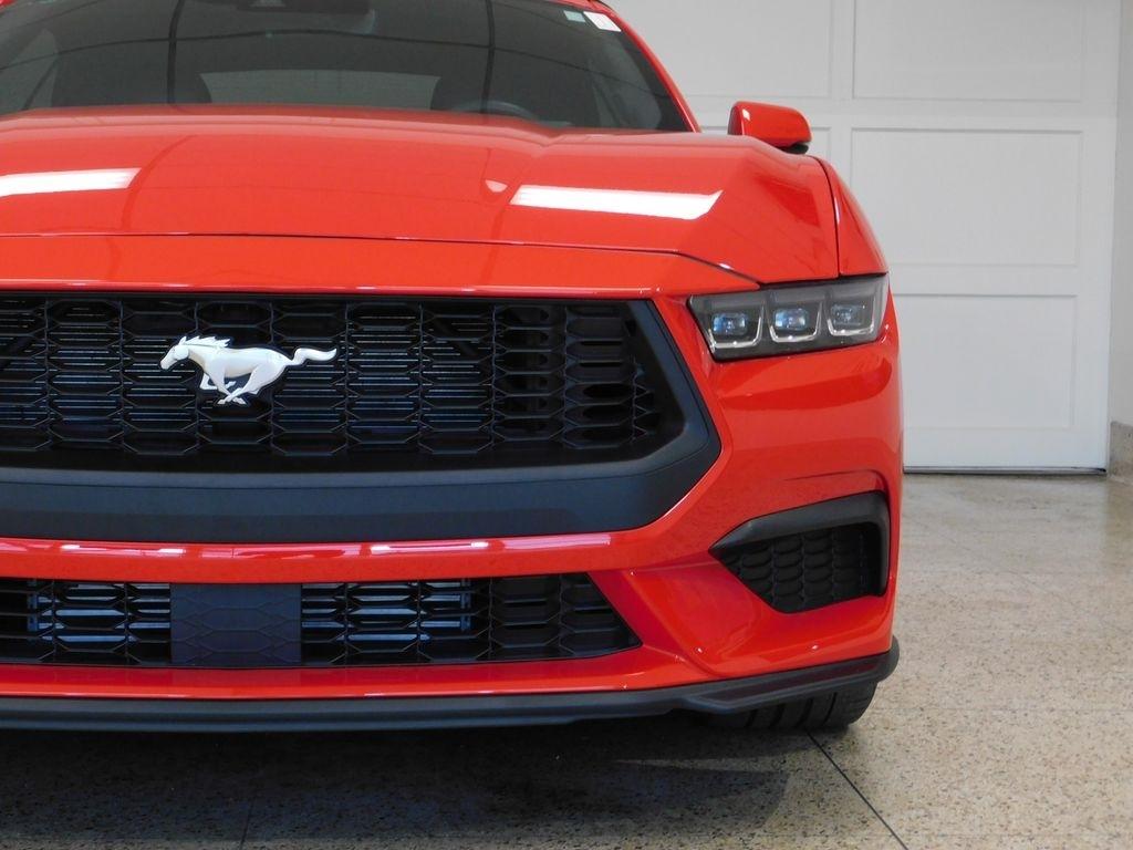 Ford Mustang EcoBoost Premium Convertible 2024