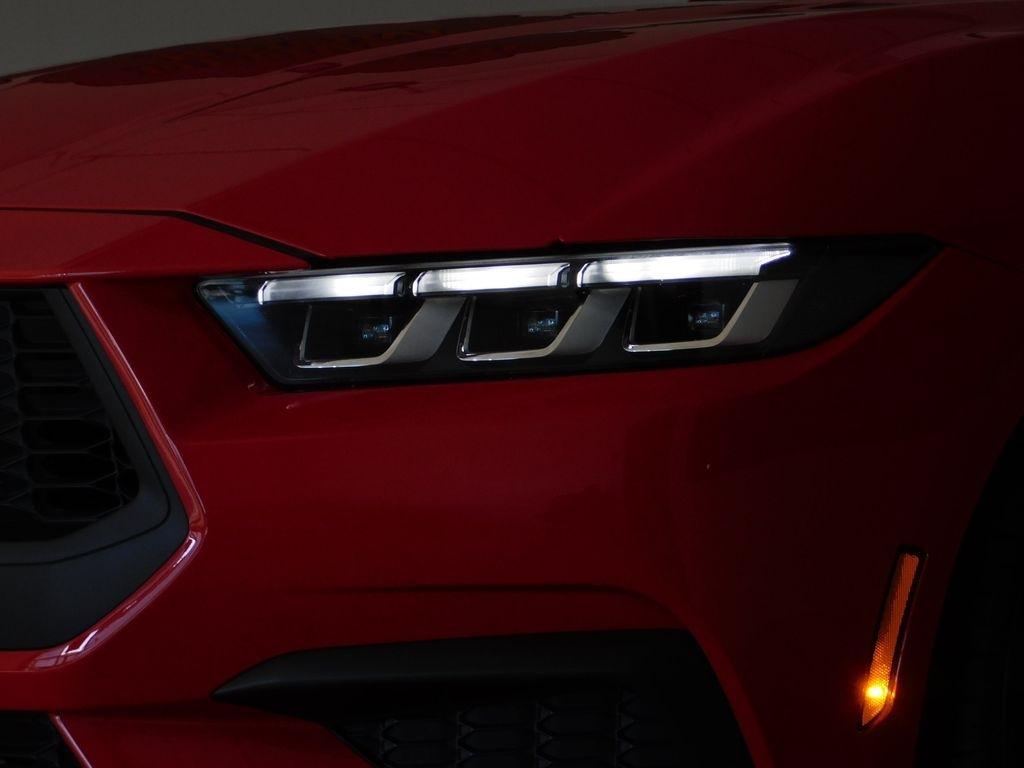 Ford Mustang EcoBoost Premium Convertible 2024