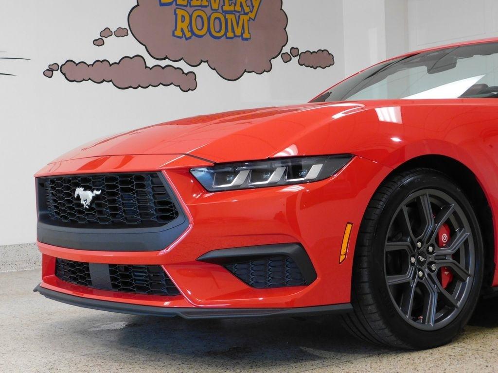 Ford Mustang EcoBoost Premium Convertible 2024