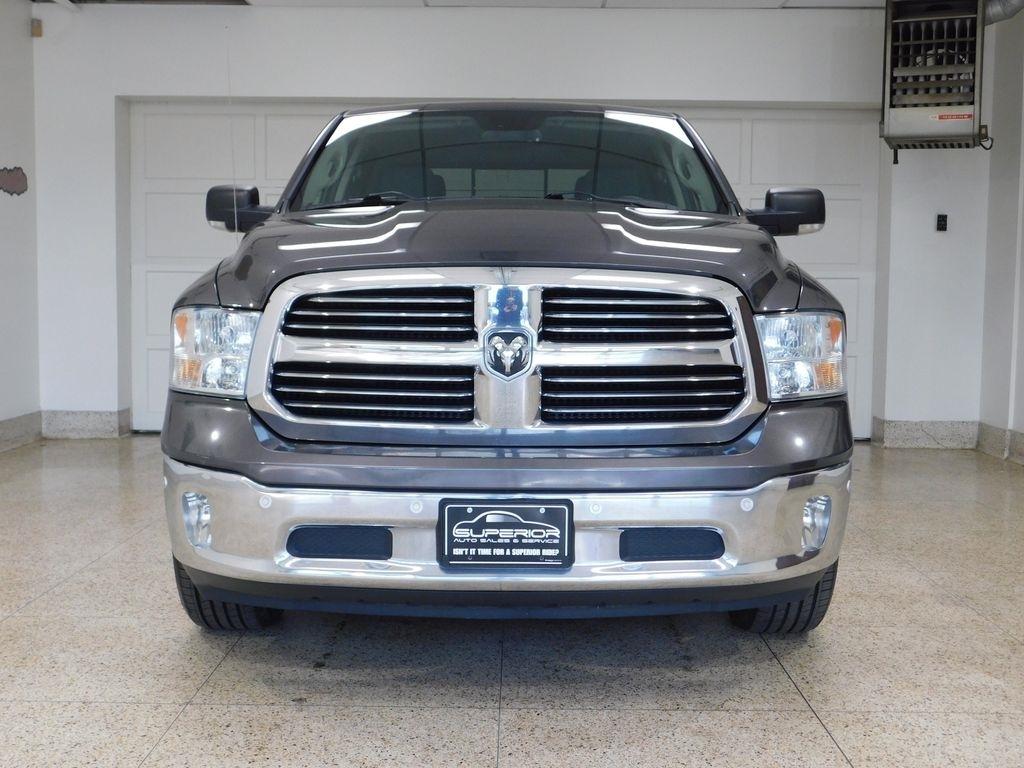 RAM 1500 SLT Crew Cab SWB 4WD 2016