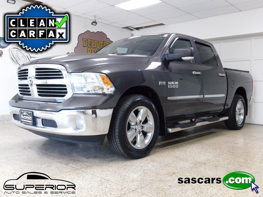 2016 RAM 1500 Big Horn 4x4 Crew Cab 5'7's photo