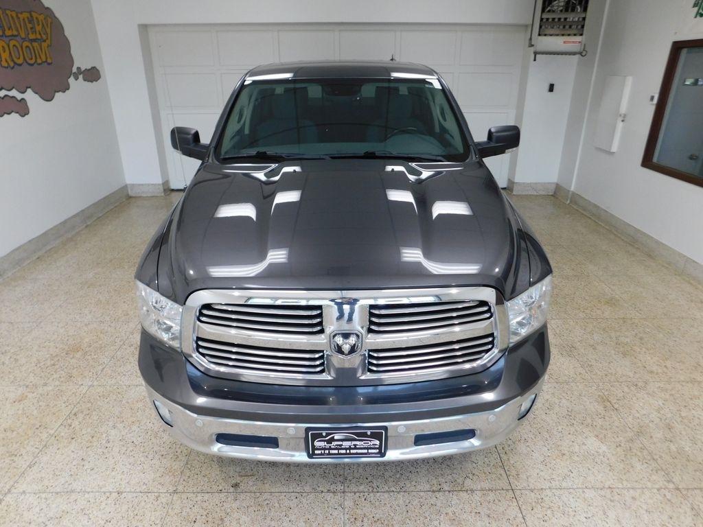 RAM 1500 SLT Crew Cab SWB 4WD 2016