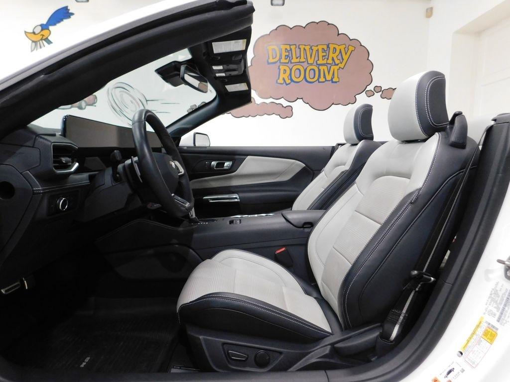Ford Mustang GT Premium Convertible 2025