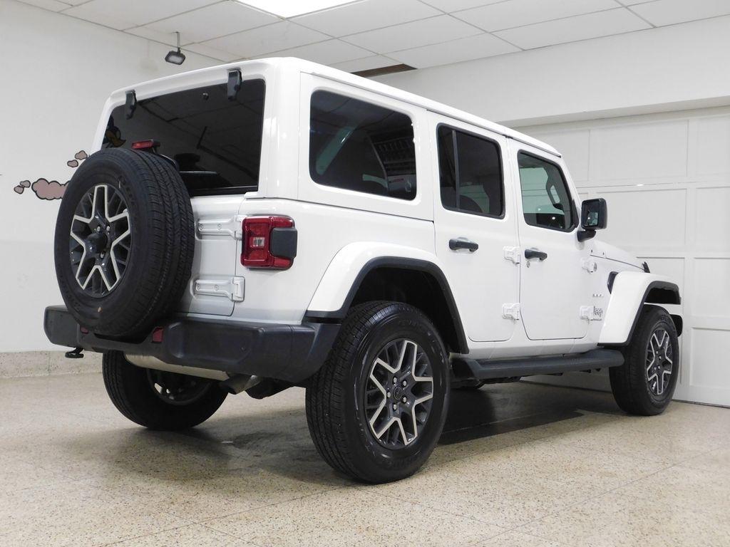 Jeep Wrangler Sahara 2024