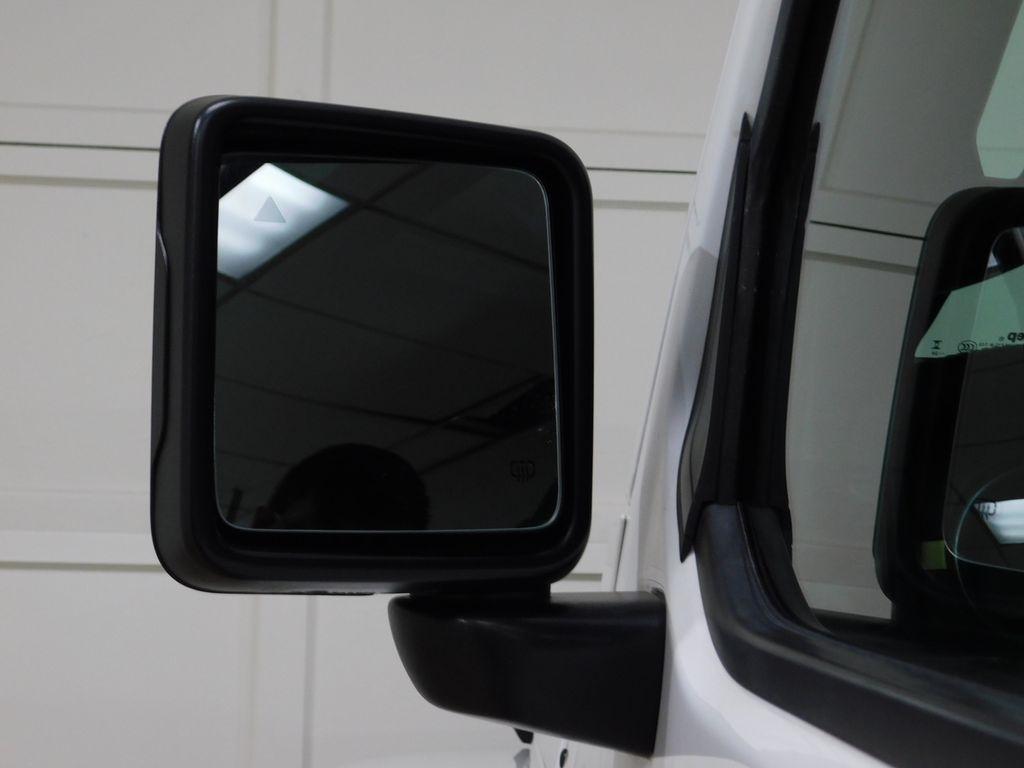 Jeep Wrangler Sahara 2024