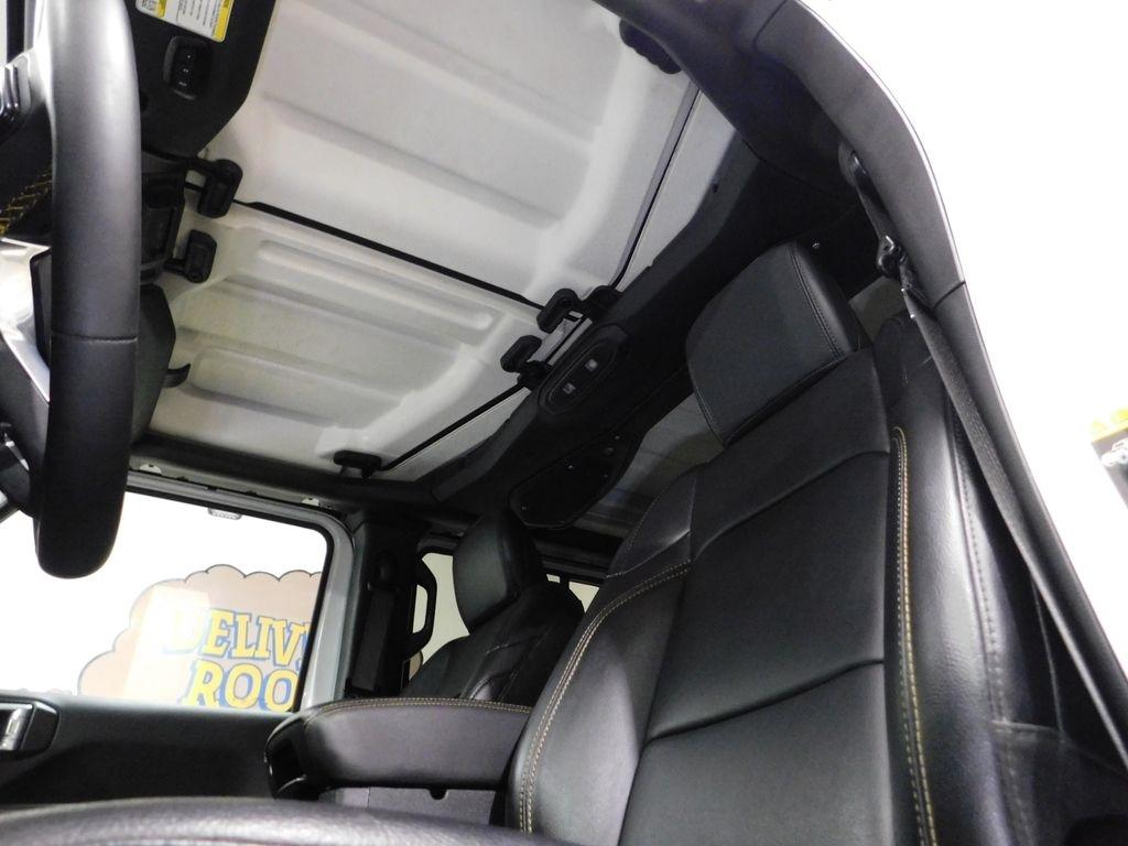 Jeep Wrangler Sahara 2024
