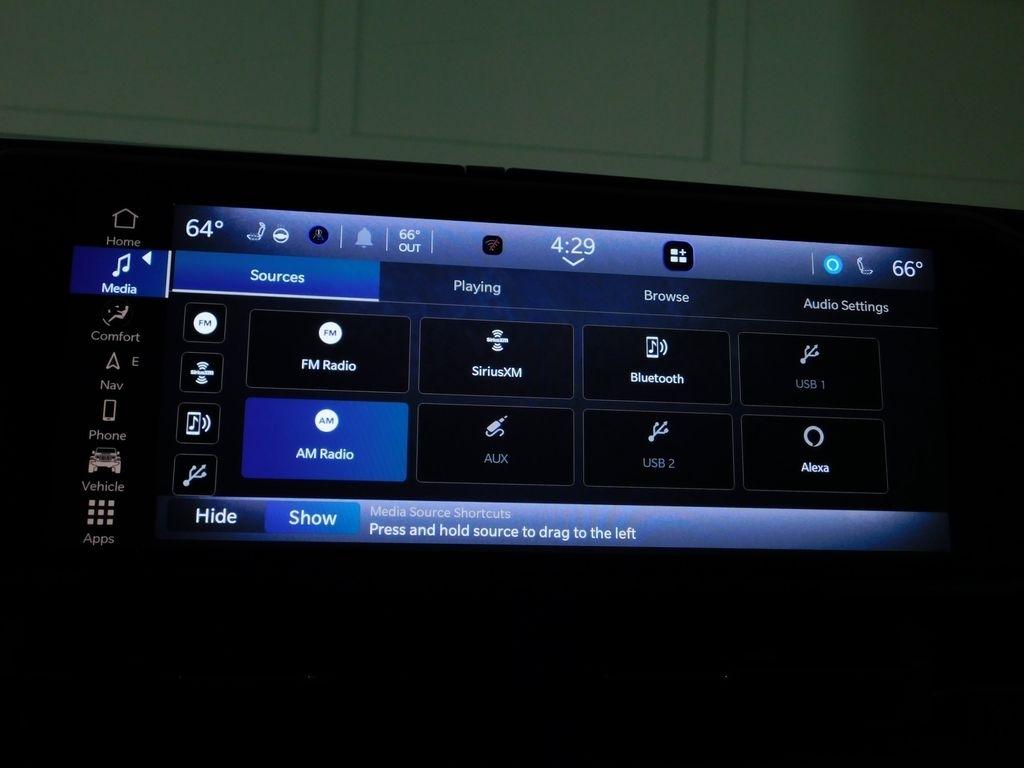 Jeep Wrangler Sahara 2024