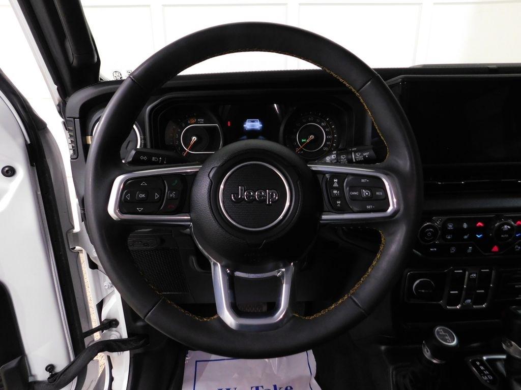 Jeep Wrangler Sahara 2024
