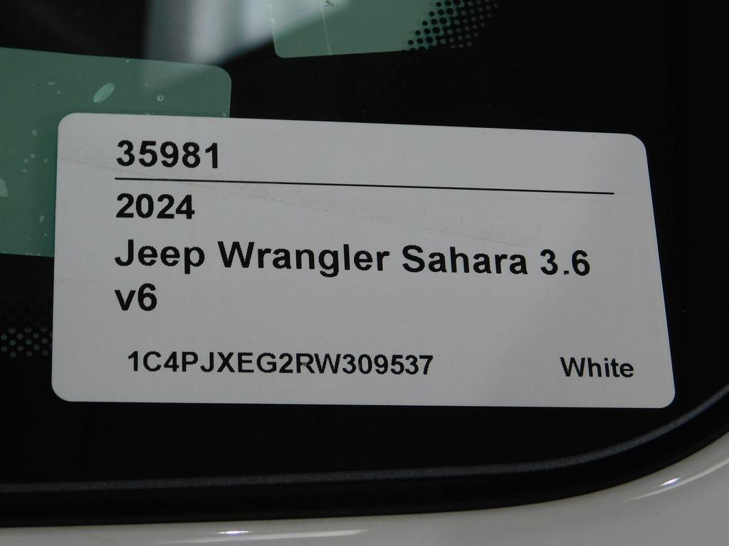Jeep Wrangler Sahara 2024