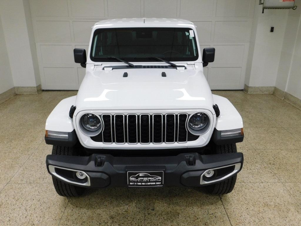 Jeep Wrangler Sahara 2024