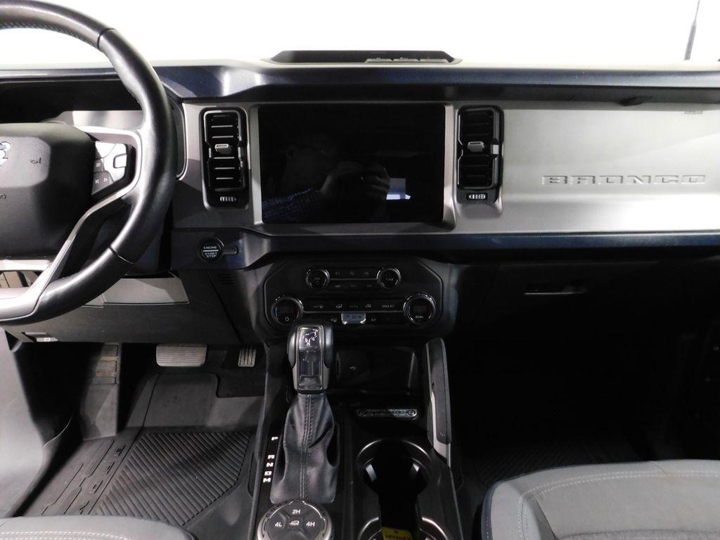 Ford Bronco Outer Banks 4-Door 2023