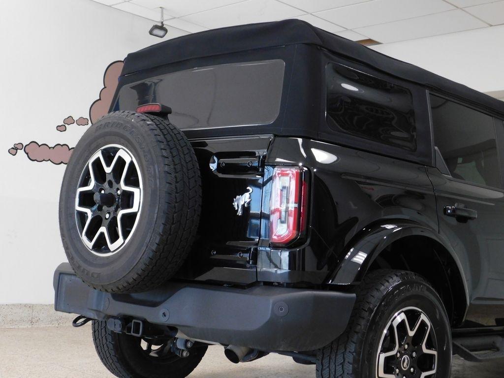 Ford Bronco Outer Banks 4-Door 2023