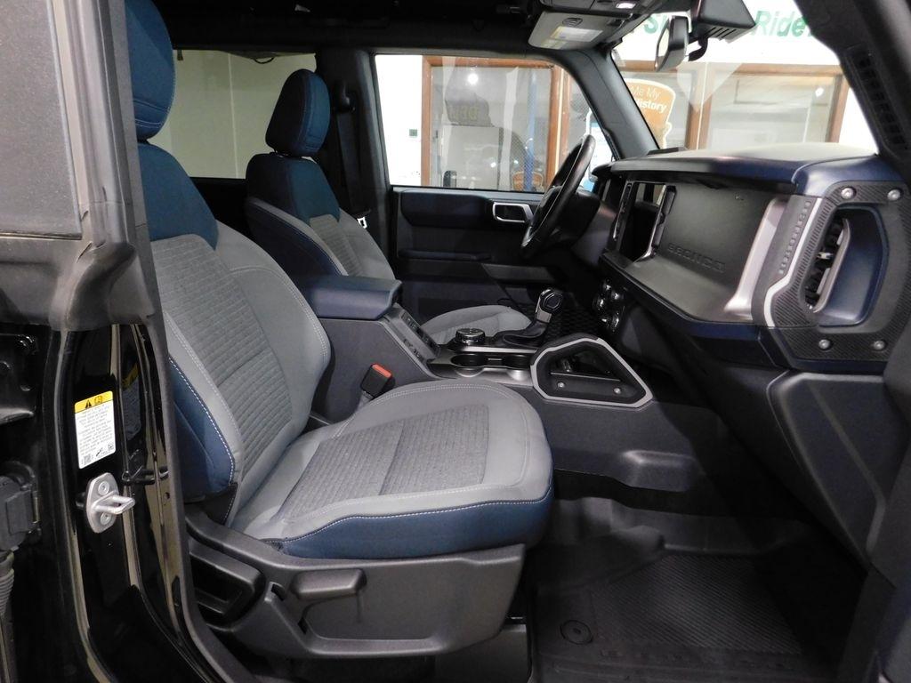 Ford Bronco Outer Banks 4-Door 2023