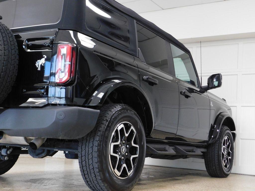 Ford Bronco Outer Banks 4-Door 2023