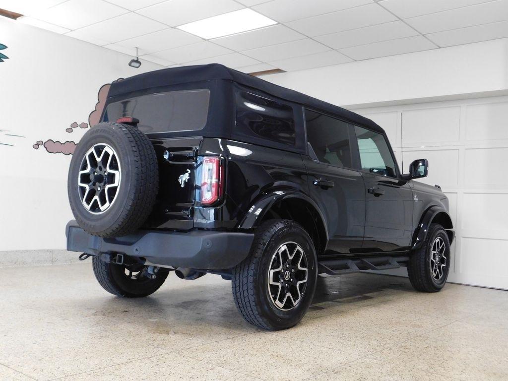 Ford Bronco Outer Banks 4-Door 2023