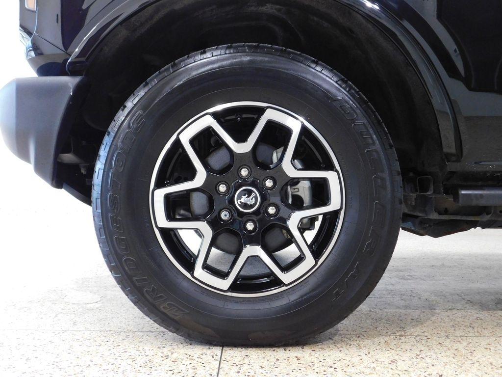 Ford Bronco Outer Banks 4-Door 2023