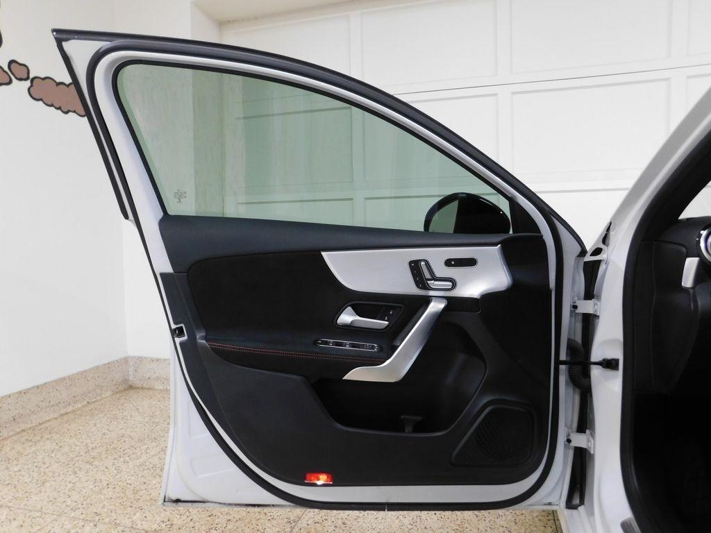 Mercedes-Benz A-Class  2022