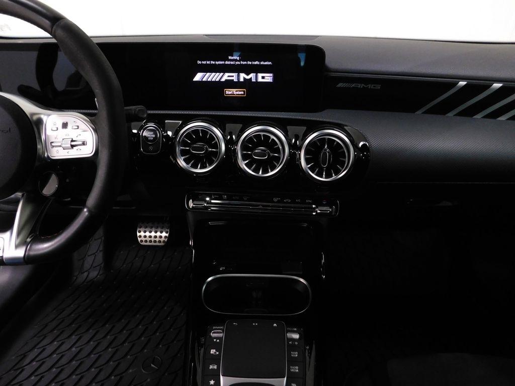 Mercedes-Benz A-Class  2022