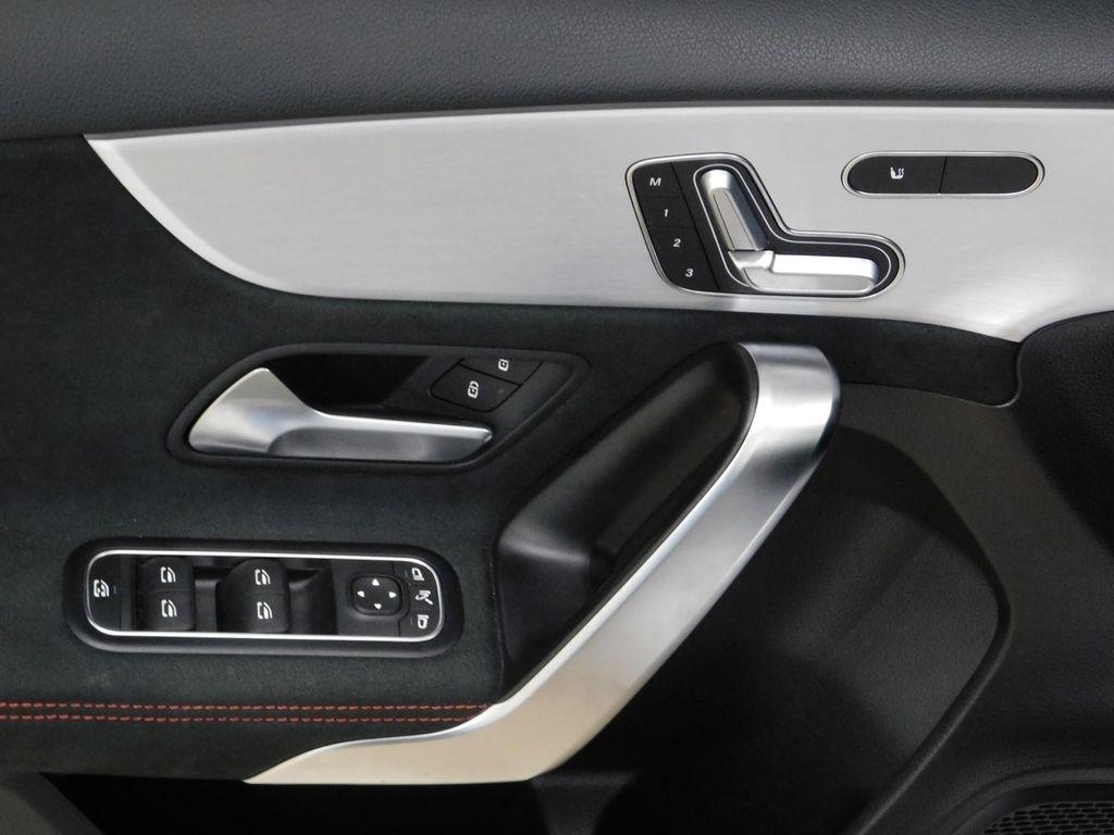 Mercedes-Benz A-Class  2022