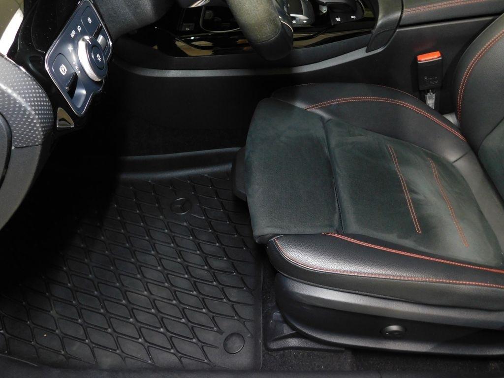Mercedes-Benz A-Class  2022