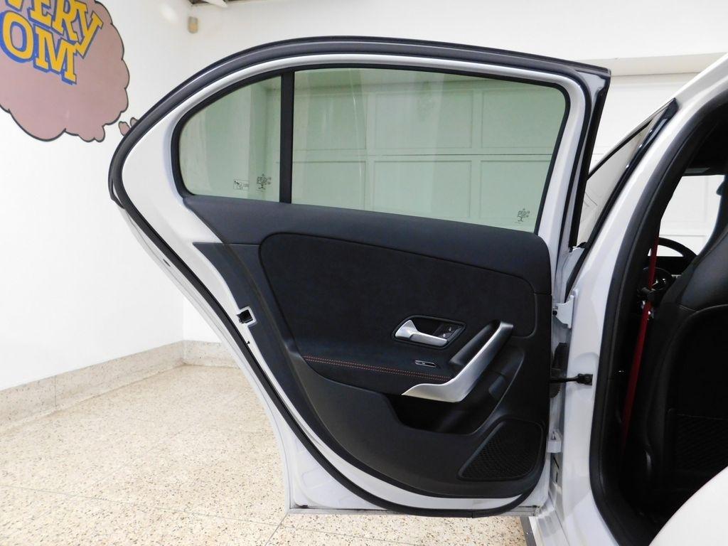 Mercedes-Benz A-Class  2022