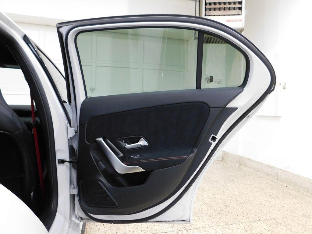 Mercedes-Benz A-Class  2022