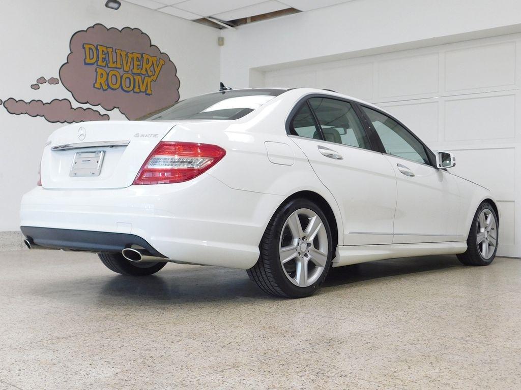 Mercedes-Benz C-Class C300 4MATIC Sport Sedan 2011