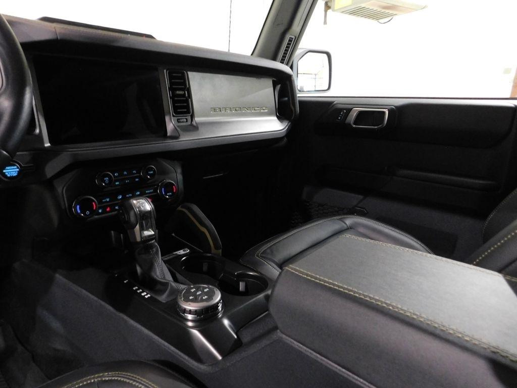 Ford Bronco Badlands 4-Door 2025