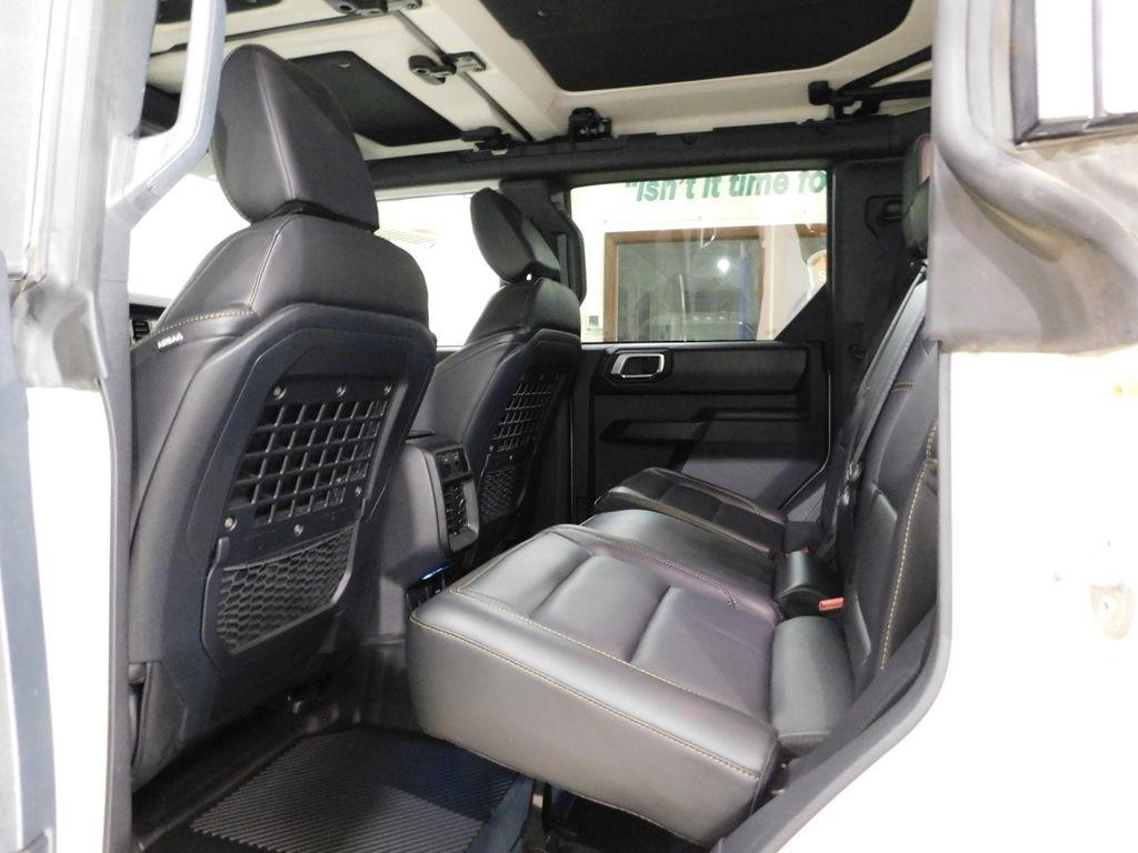 Ford Bronco Badlands 4-Door 2025