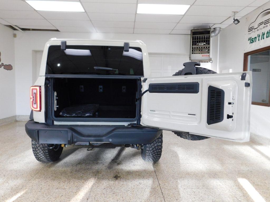Ford Bronco Badlands 4-Door 2025
