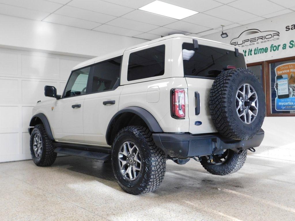 Ford Bronco Badlands 4-Door 2025